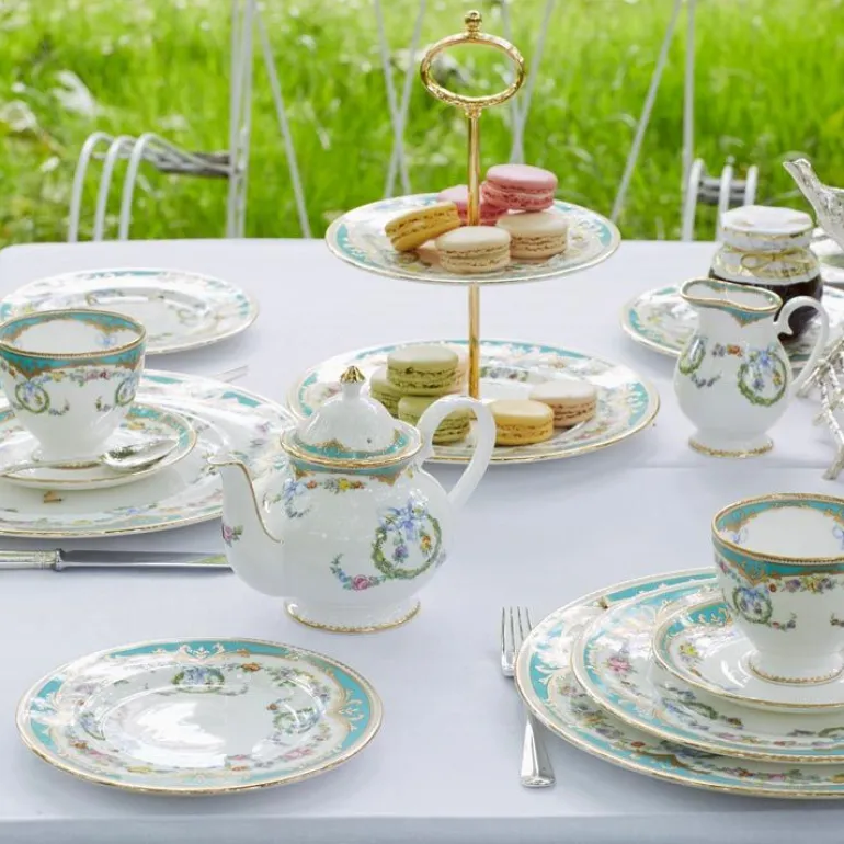 Great Exhibition 2 Tier Cake Stand