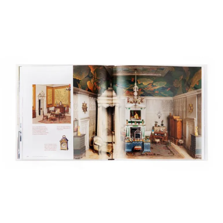 The Queen'S Dolls' House
